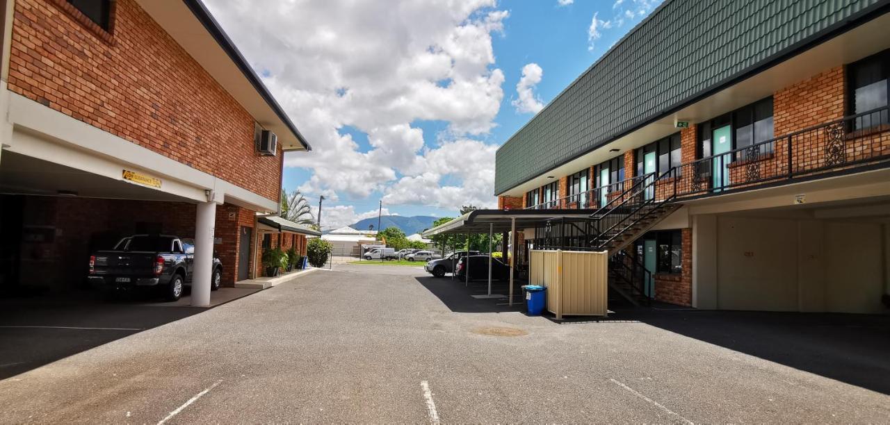 Archer Park Motel Rockhampton Exterior photo