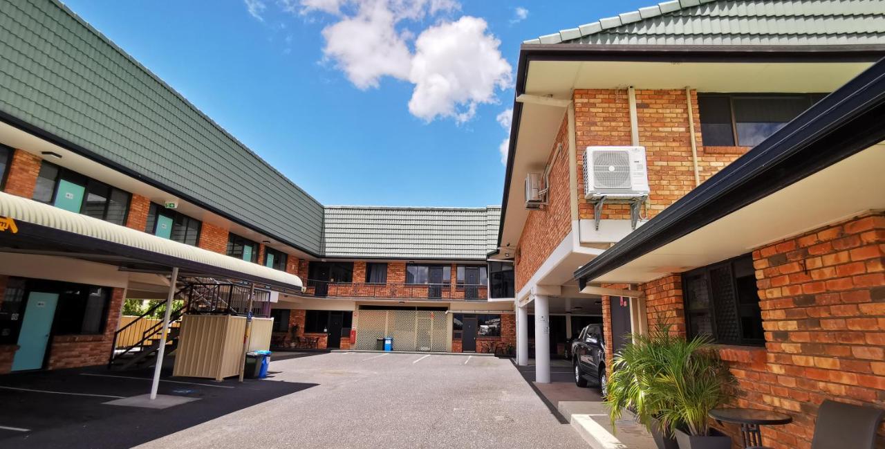 Archer Park Motel Rockhampton Exterior photo