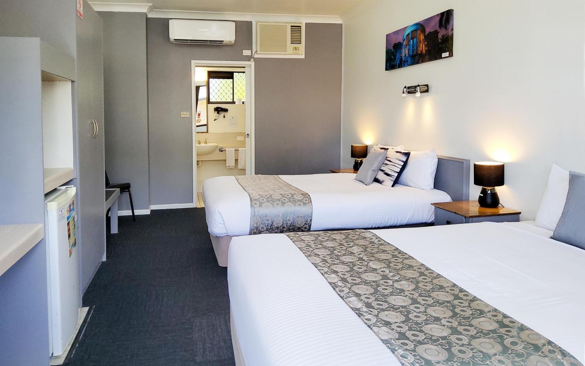 Archer Park Motel Rockhampton Exterior photo